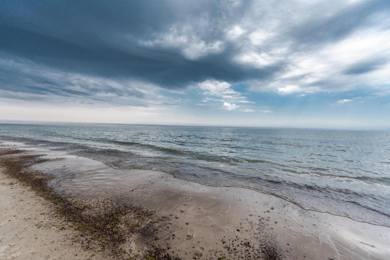 Apartament Let'S Sea A17 Gaski Bagian luar foto